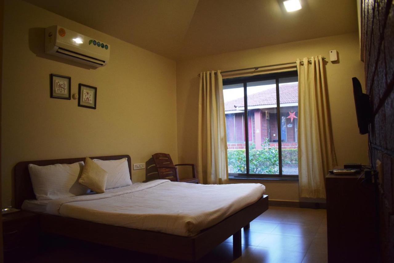 Regenta Resort Mango Village Guhagar Kudān Dış mekan fotoğraf