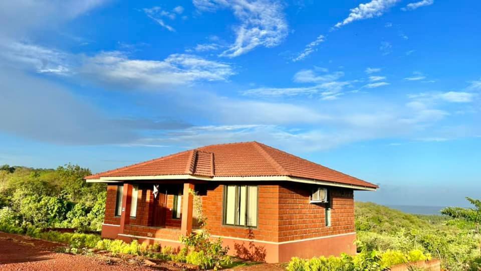 Regenta Resort Mango Village Guhagar Kudān Dış mekan fotoğraf